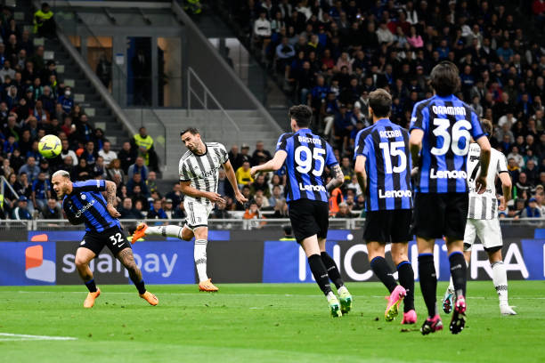 斯转会策略 斯转会策略